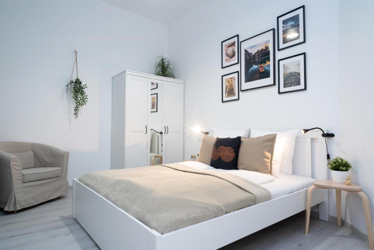 New Home At Exlusive Central Location Budapest Luaran gambar