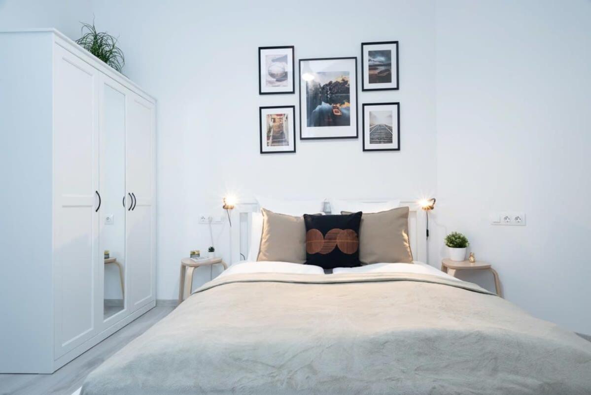 New Home At Exlusive Central Location Budapest Luaran gambar