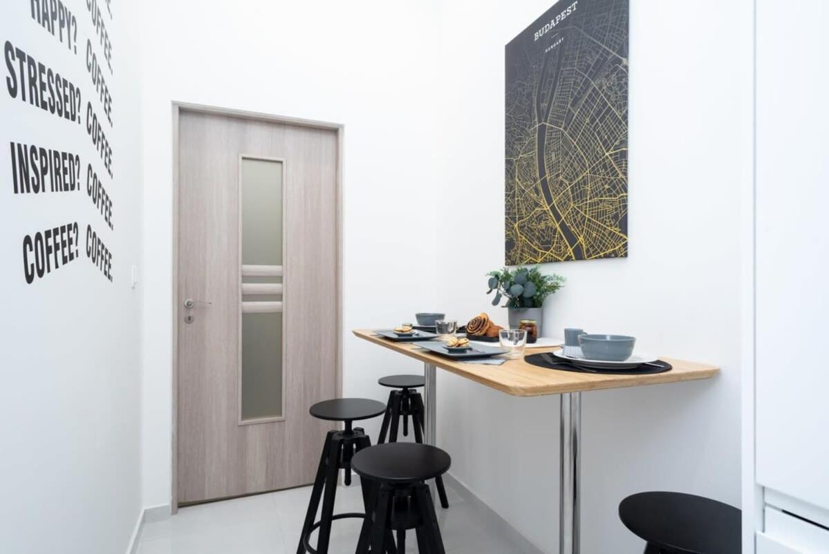 New Home At Exlusive Central Location Budapest Luaran gambar